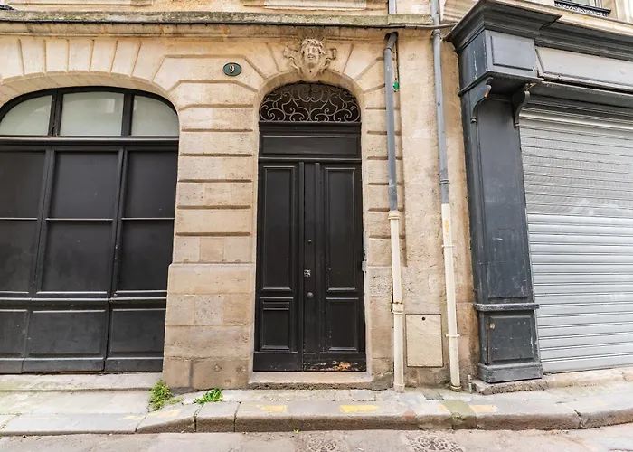 Magnifique Hypercentre Avec Terrasse Bordeaux