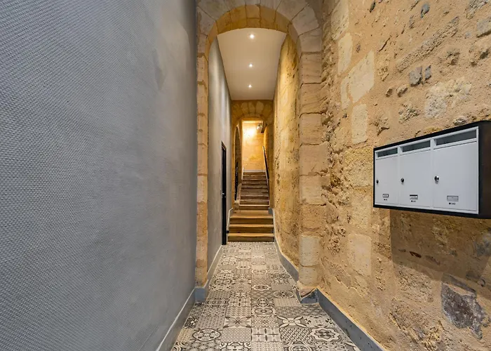 Apartment Magnifique Hypercentre Avec Terrasse Bordeaux